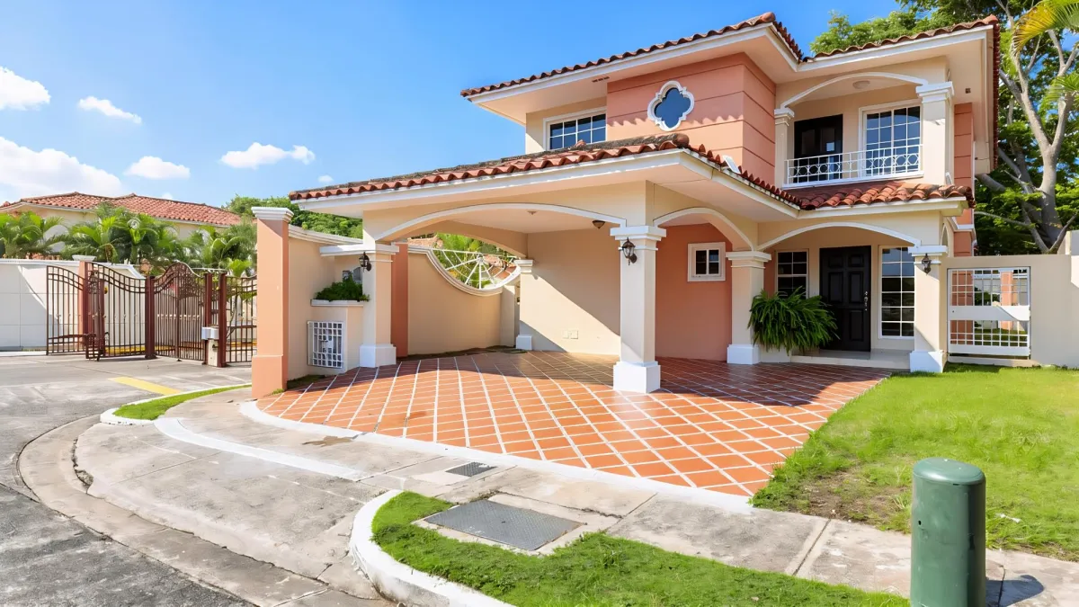 SINGLE FAMILY HOME FOR RENT IN COSTA SUR