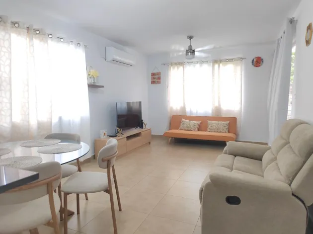 Furnished Home in Coronado with amenities