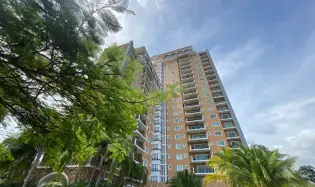 4 bedroom apartment in PH El Alcazar, Coronado
