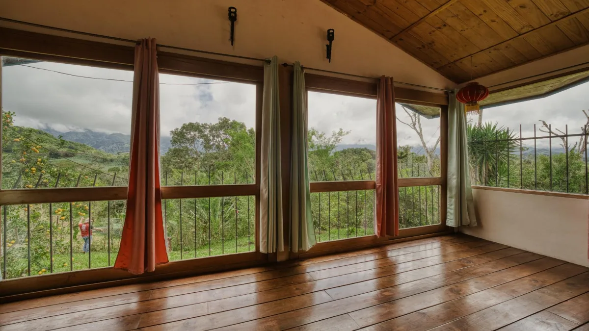 Casa en un Entorno Natural Privilegiado | Vìa Caisàn, Volcán