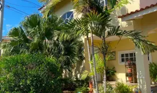 Beautiful house for sale in Villas del Golf Chitré