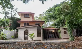 SINGLE-FAMILY HOUSE - LLANOS DE CURUNDU
