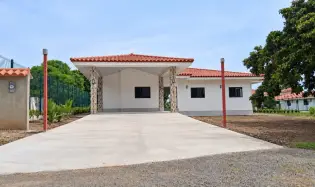 Completamente nueva a estrena