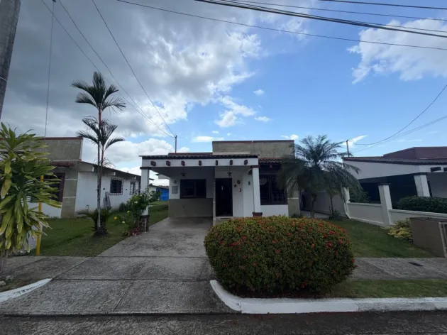 House for Sale in PH Quintas del Lago, Las Cumbres