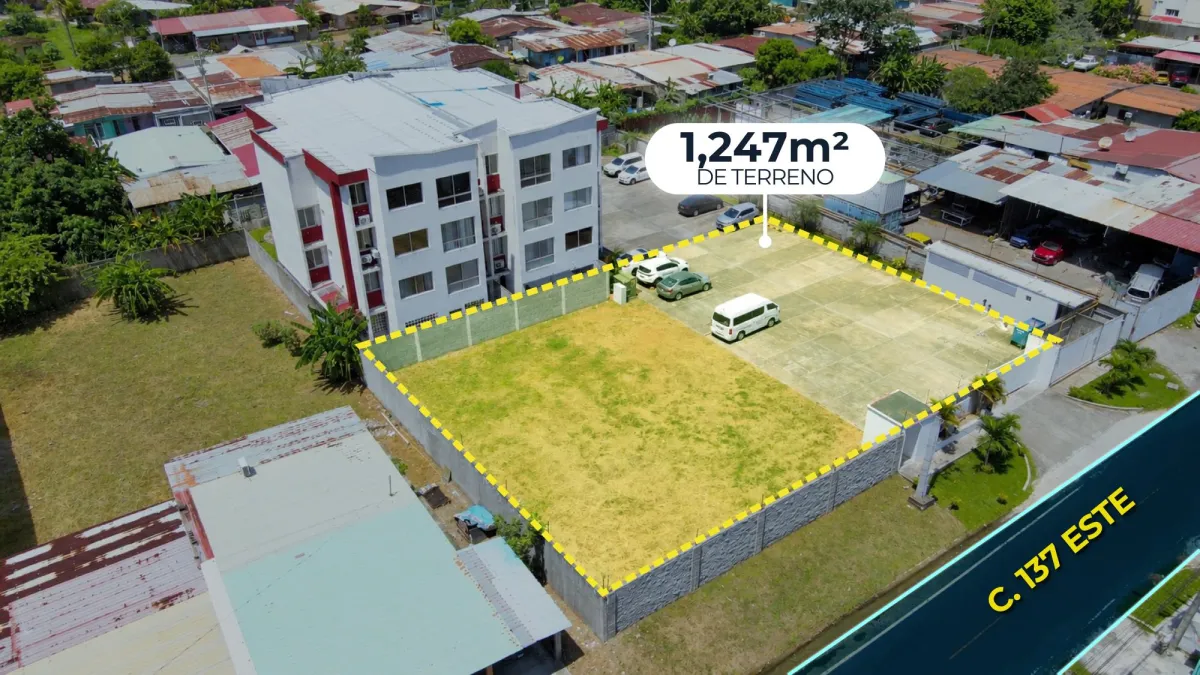 Venta de terreno con anteproyecto en Las Acacias
