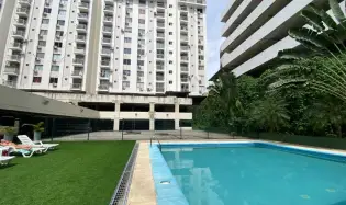 Se vende acogedor y céntrico apartamento