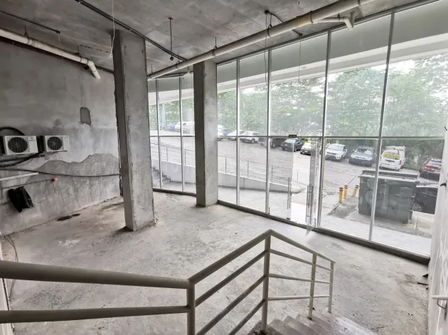 Sale/Rental of 2-Level Commercial Spaces at Sky Point, Tumba Muerto