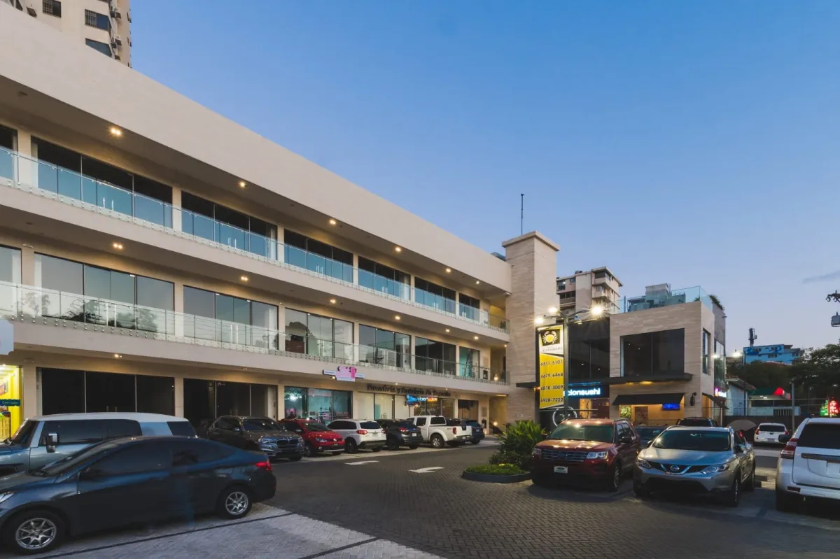 Commercial Space Rental at Plaza El Cangrejo