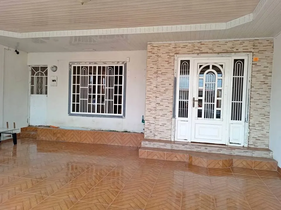 Venta de casa en Puertas del Este, Vía Tocumen. MY