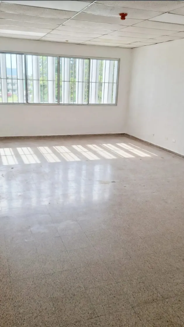 Commercial Spaces for Rent | Plaza Siglo XXI, La Locería. GM