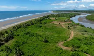 Scenic Coastal Lot for Sale in Playa Las Lajas