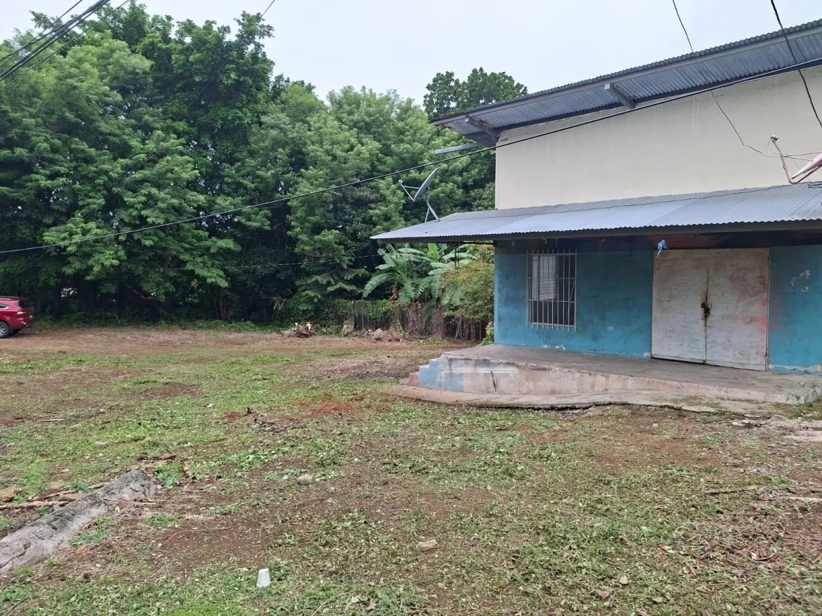 Excellent land with improvements via El Valle