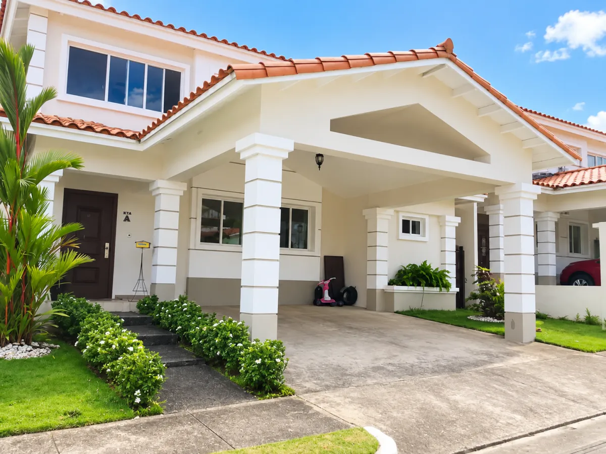 House Rental in PH Brisas Village, Brisas del Golf. Panama City