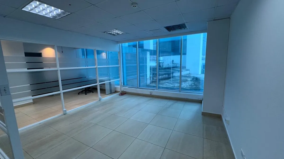 Office for Rent in Ocean Business Plaza, Marbella. JC