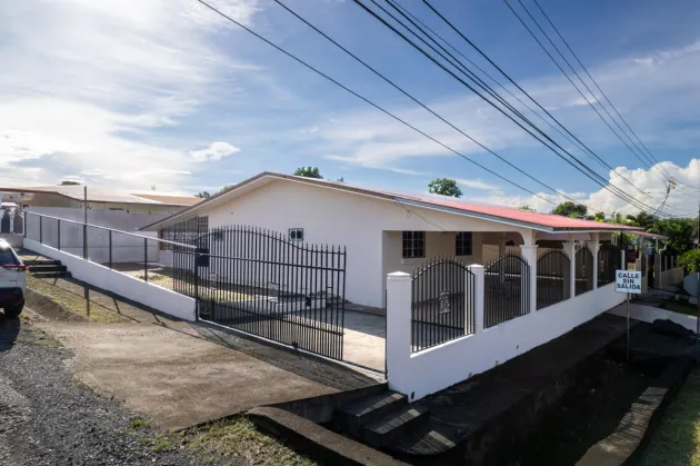 Amplia Casa en Venta en Los Algarrobos Dolega