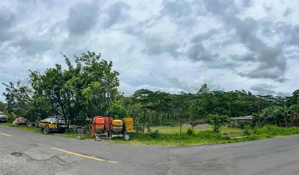 Flat 450 m² Lot for Sale in Downtown Boquete