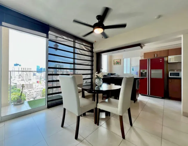 2-Bedroom Condo + Study in PH Onyx, El Cangrejo