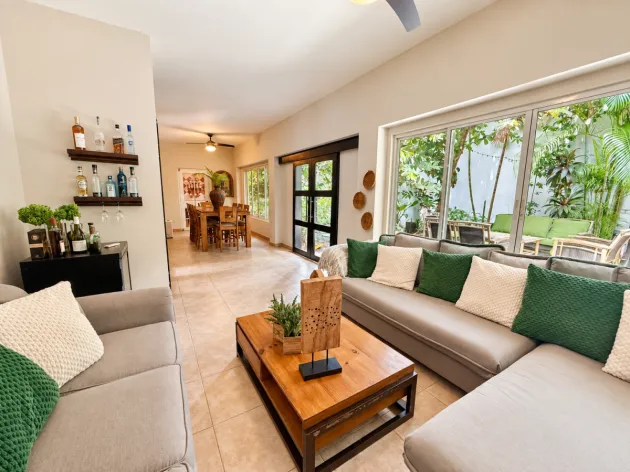 House for sale in Costa del Este