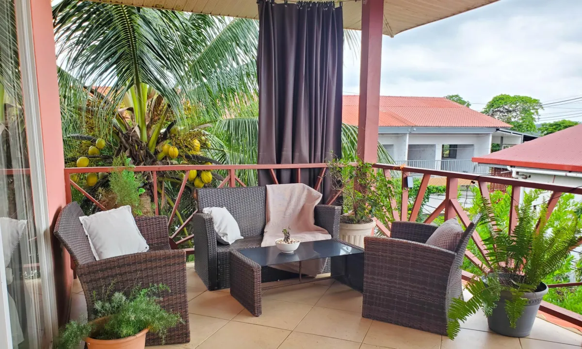 Cheerful Isla Colon Condo