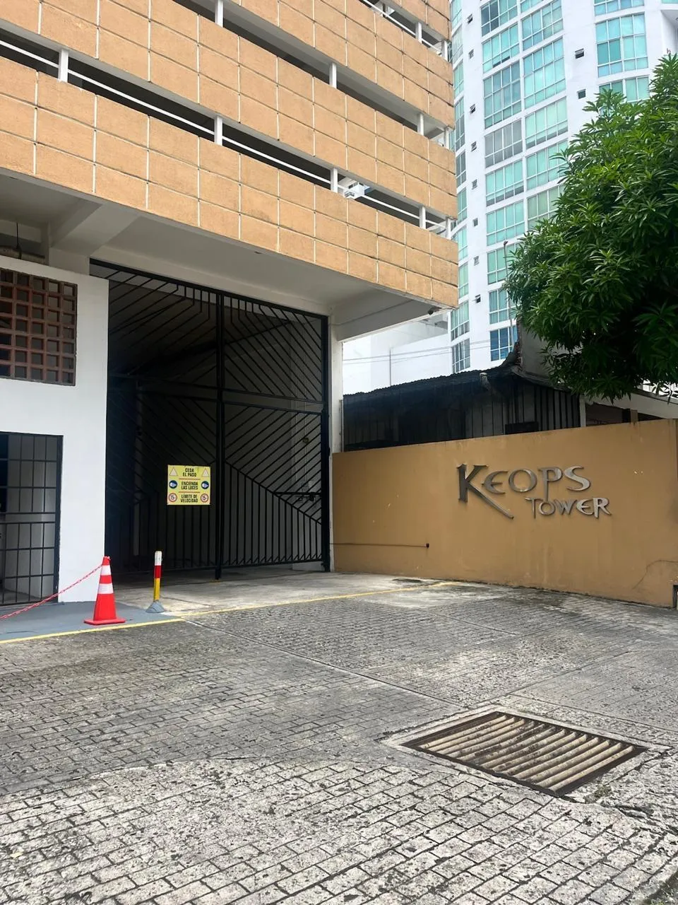 Banco vende apto. en PH KEOPS TOWER – SAN FRANCISCO