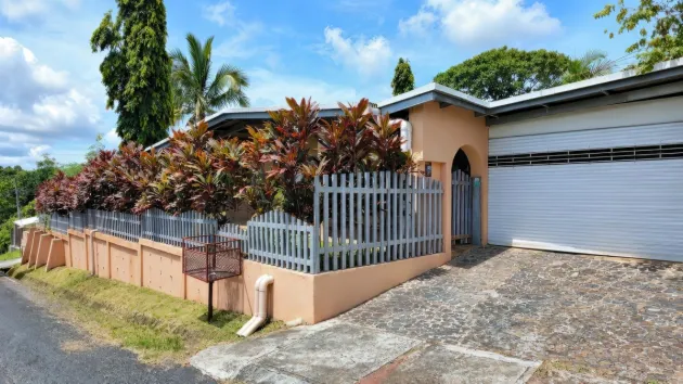 Casa Amoblada en Venta en Sorá, Chame | Lista para Ocupar