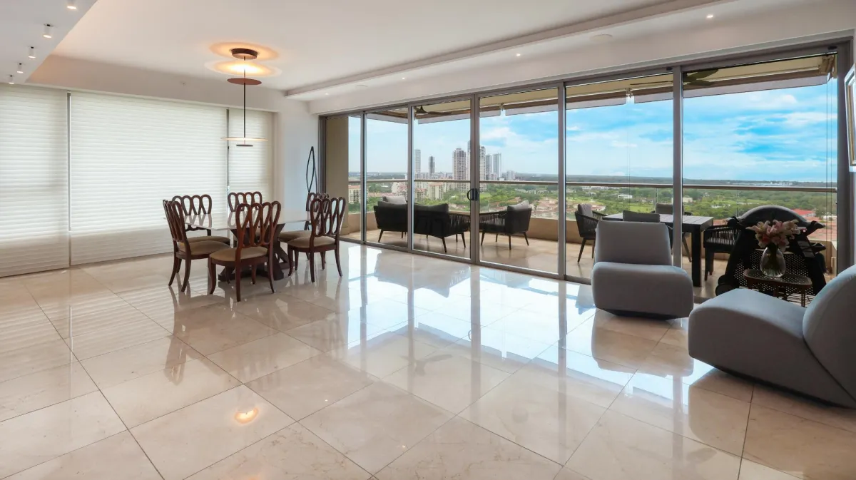 EXCLUSIVE APARTMENT FOR SALE IN SANTA MARIA