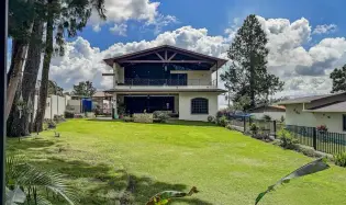 Casa de Lujo Amoblada en Santa Lucía, Boquete