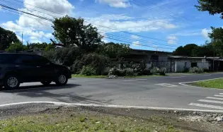VENTA DE LOTE CON MEJORAS