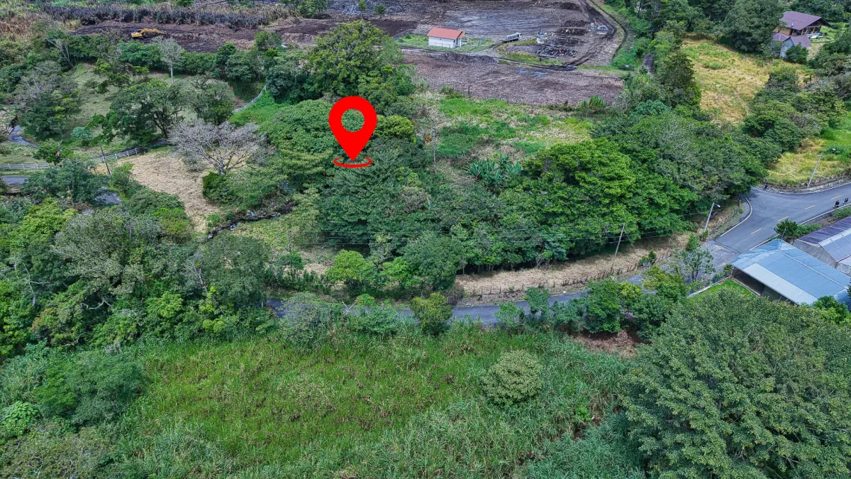 Land for Sale in Volcán: 2.47 Acres with a Stream