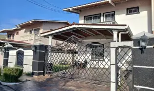 Alquiler de casa en Villa Lucre. MY