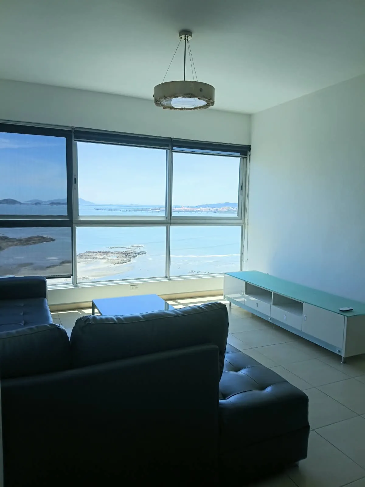 Alquiler de apartamento amoblado - PH Grand Bay Tower, Ave. Balboa. JC