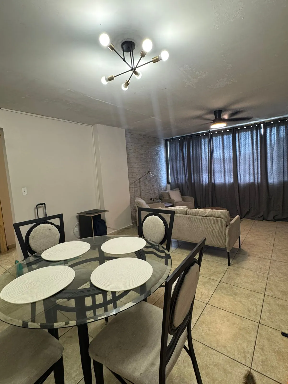 Alquiler de apartamento amoblado en PH Villa Medici, El Carmen