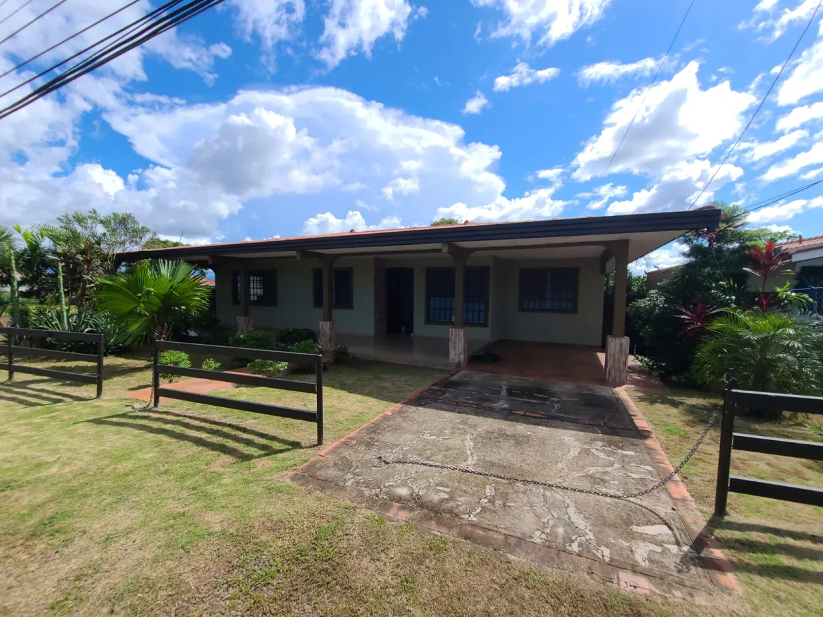 House Rental in Chitré