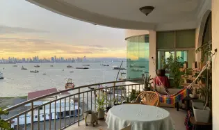 Penthouse for Sale in Causeway Tower, Amador