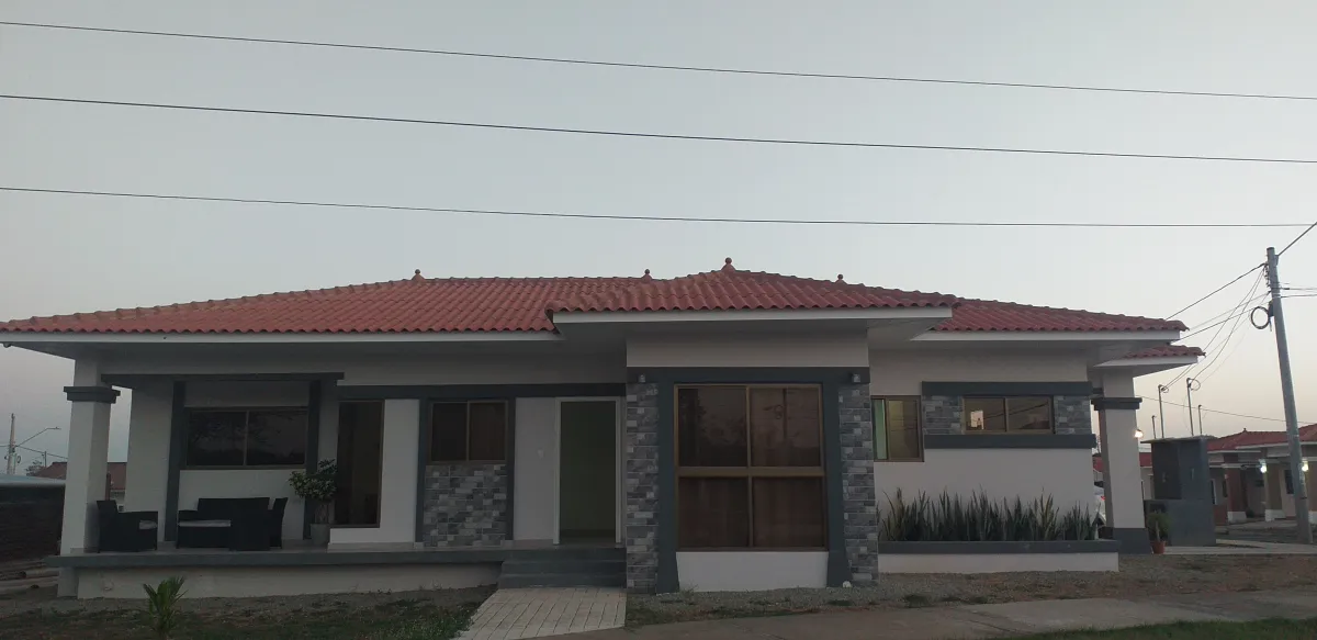 Rental in Chitré Herrera, Guayacanes