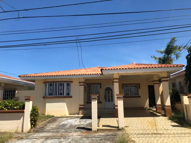 Casa en Venta en Los Perales Monagrillo Panamá