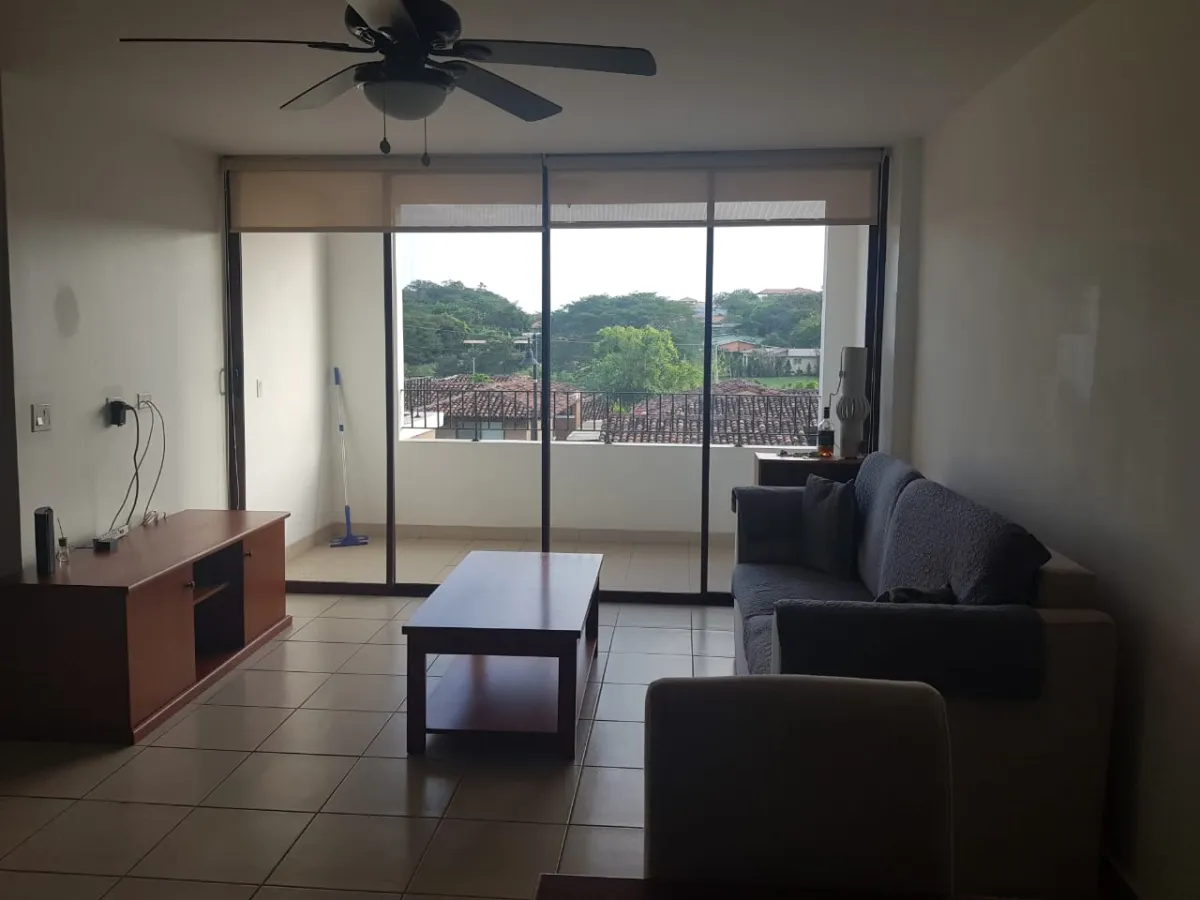 Se Vende Apartamento en Residencial Cubita, La Arena de Chitré.