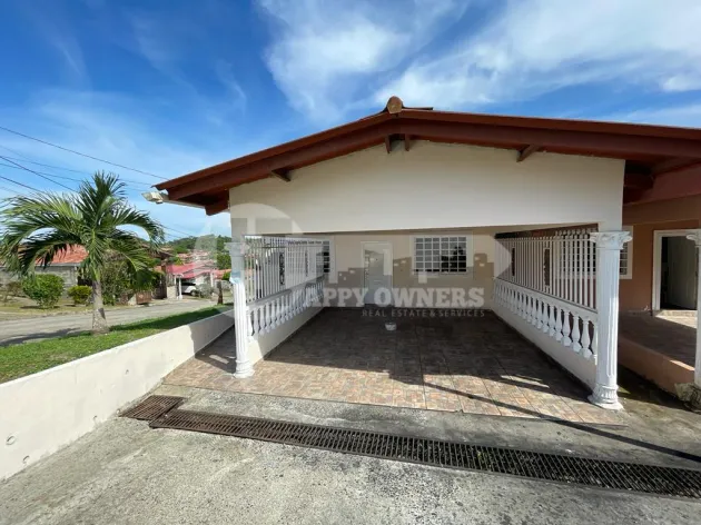 House for Sale in San Lorenzo, Las Cumbres