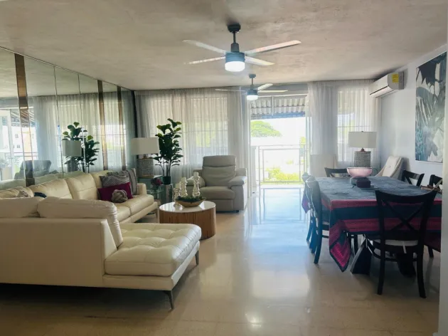 VENTA DE APARTAMENTO EN 12 DE OCTUBRE