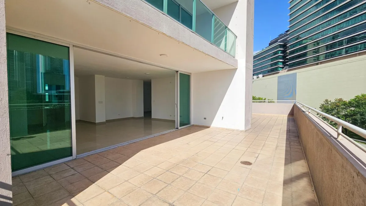 APT CON ENORME TERRAZA - CDE - SEVILLA - 268 M2
