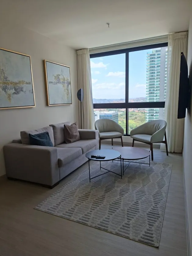 Elegante Apartamento de 2 Recámaras con Vista Panorámica