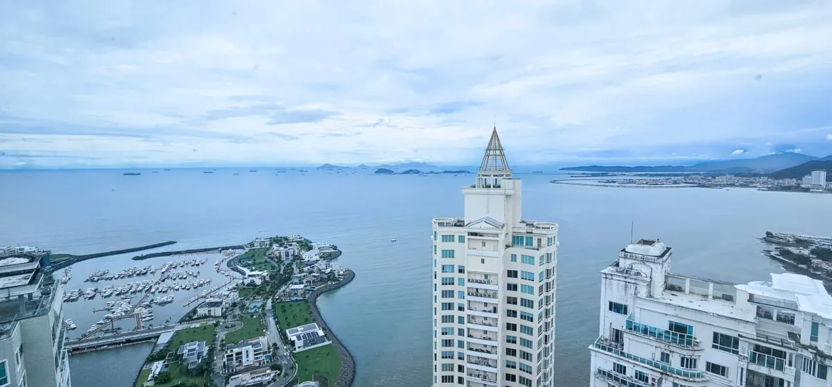 ¡GANGA! PENTHOUSE FRENTE AL MAR - 539 M2 - PUNTA PACÍFICA