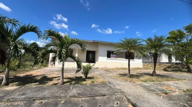 Bank selling house in Villa Nueva – Las Lomas Resi