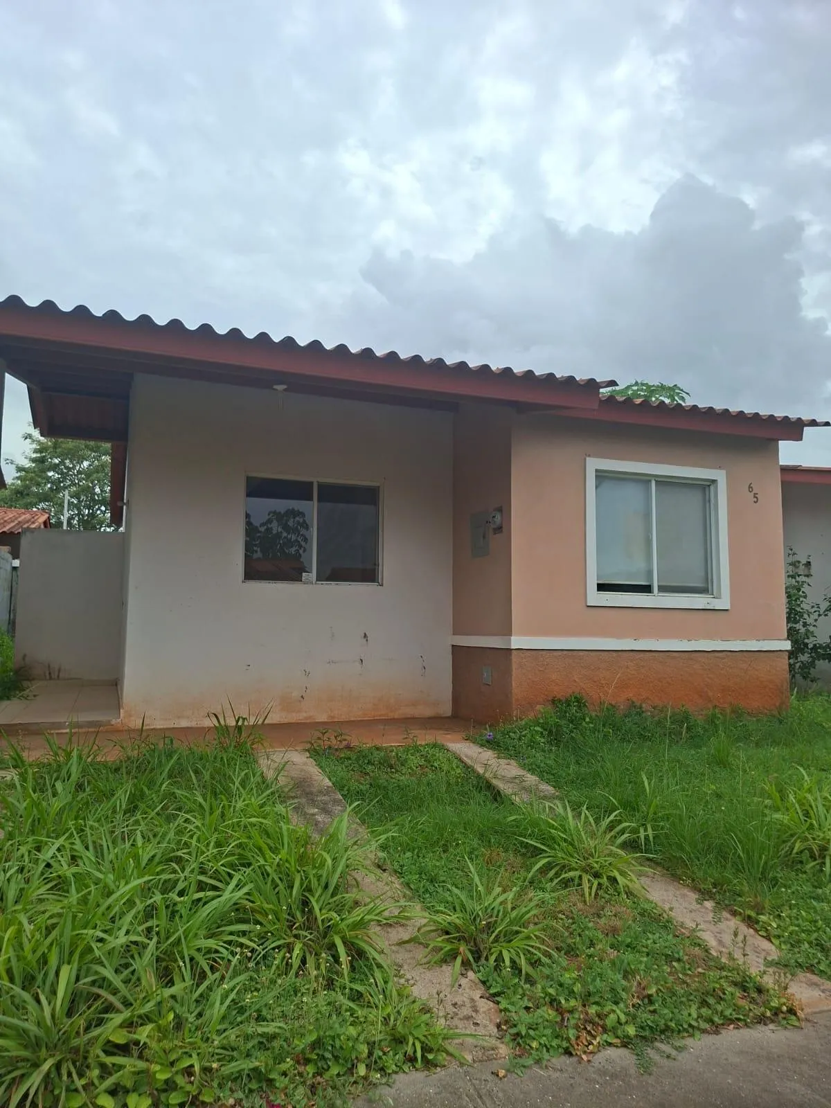 Bank selling house in Cluster Las Magnolias
