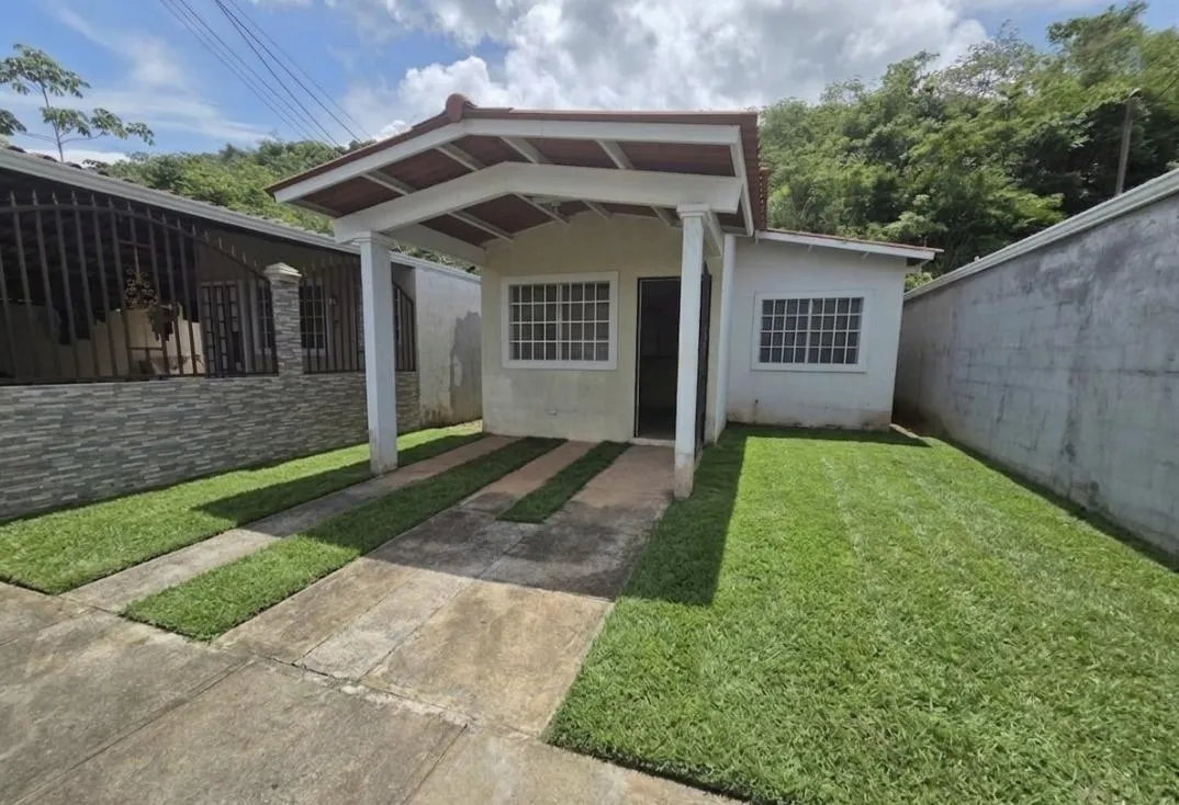 CHORRERA HOUSE FOR SALE