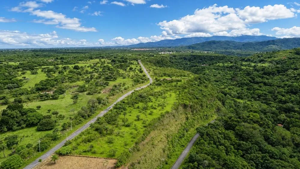 1-Hectare Lot with Mountain Views for Sale caldera
