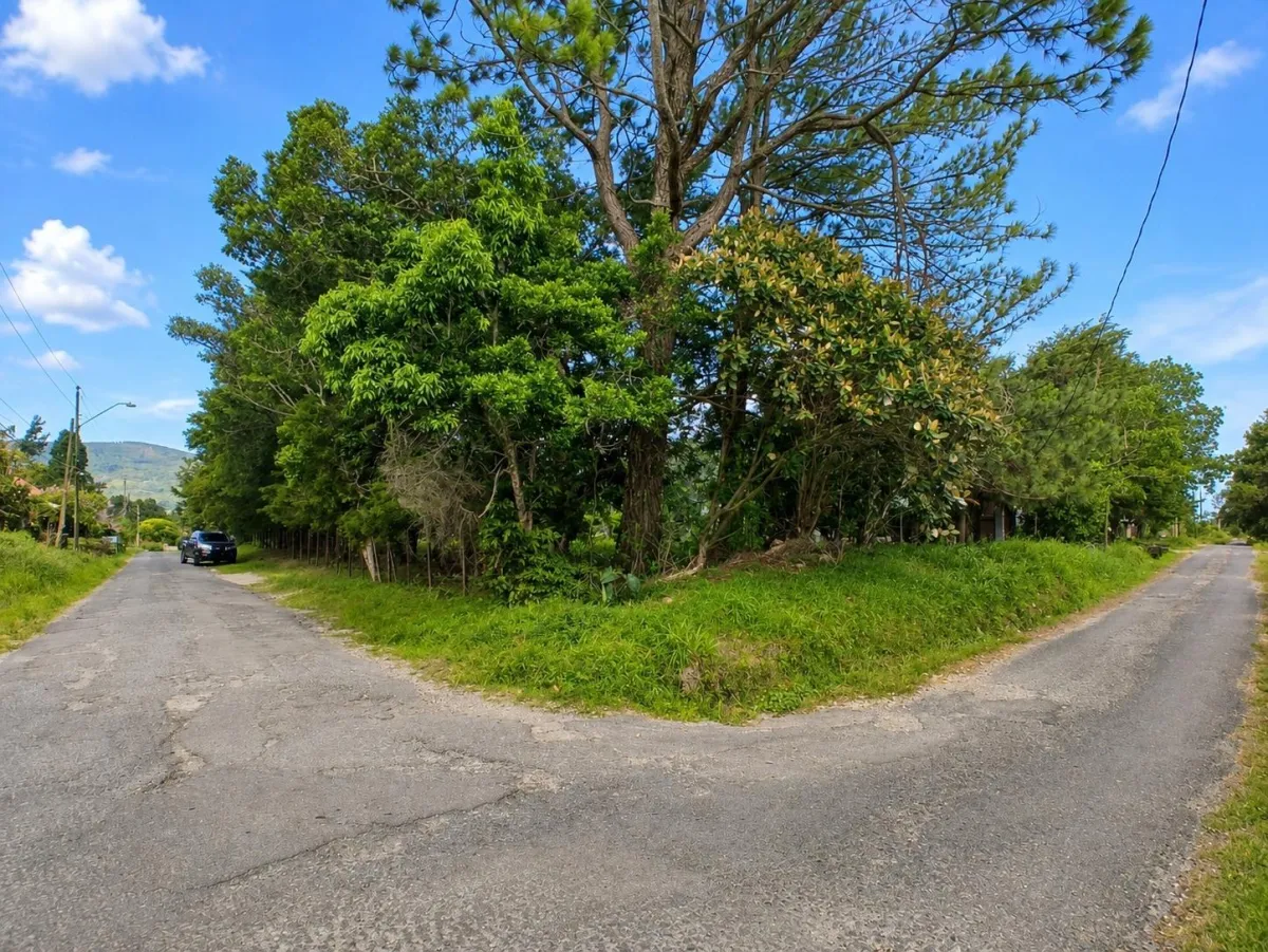 Corner Lot for Sale in Alto Boquete, Chiriqui