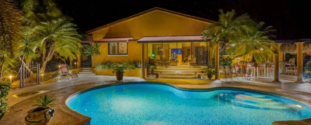 3 Bdrm Tropical Estate Hacienda Pacifica