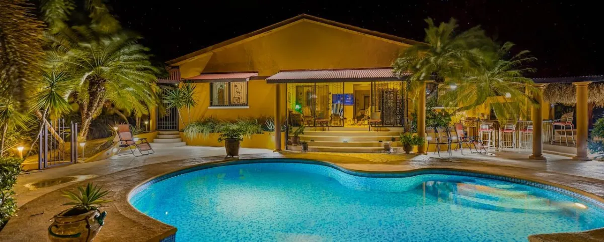 3 Bdrm Tropical Estate Hacienda Pacifica