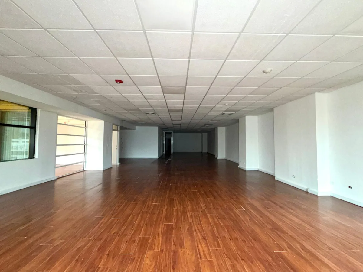 Venta de oficina en Edificio Credicorp Bank